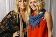 Mary-Kate And Ashley Olsen