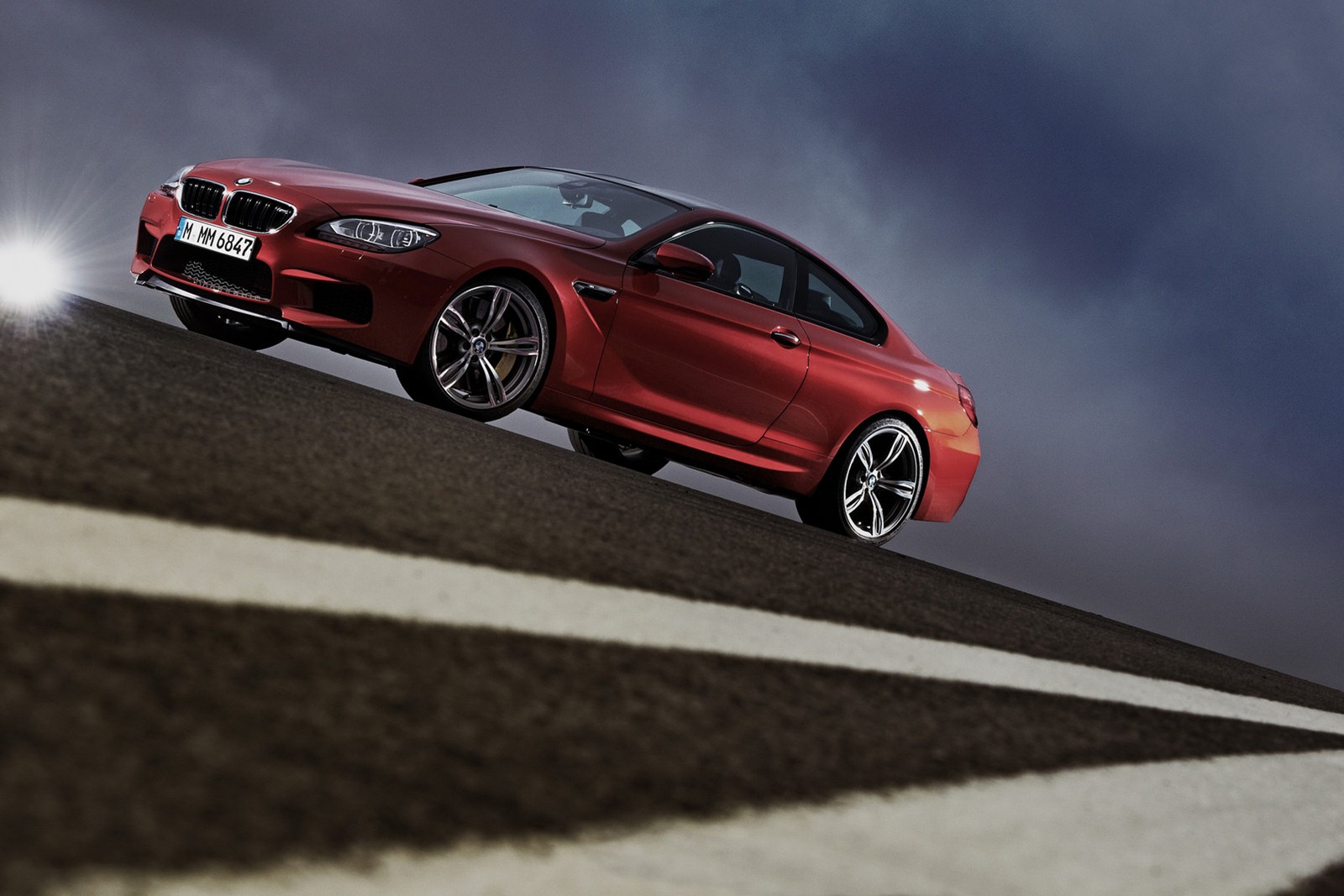 [2013-BMW-M5-M6-16%255B2%255D.jpg]
