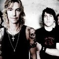 Duff McKagan's Loaded