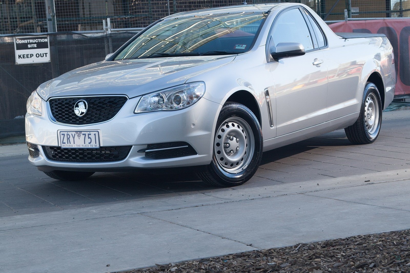 [Holden-UTE-3%255B2%255D.jpg]