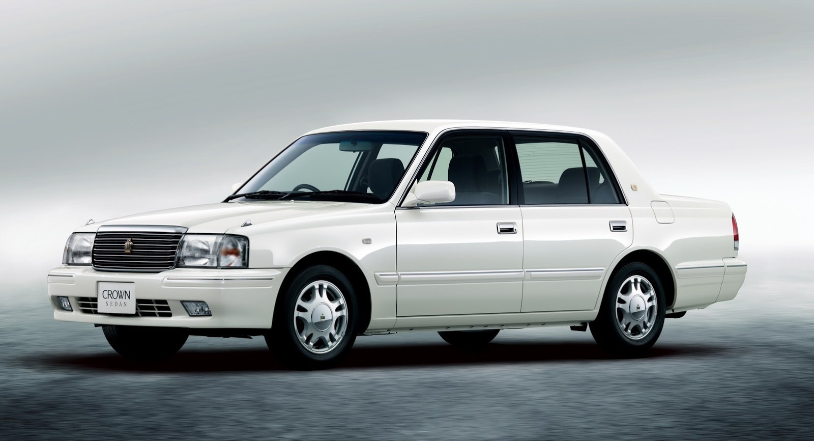 [2014-Toyota-Crown-3Carscoops%255B3%255D.jpg]
