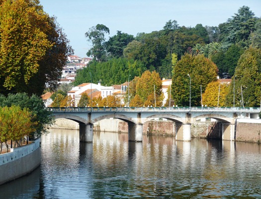 Portugal - ponte - rio  - Águeda - Glória Ishizaka