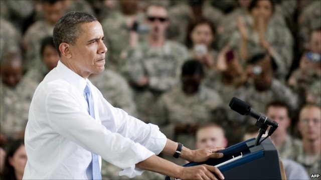 [Barak%2520Obama%2520and%2520Soldiers%255B2%255D.jpg]