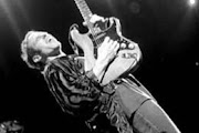 Nils Lofgren