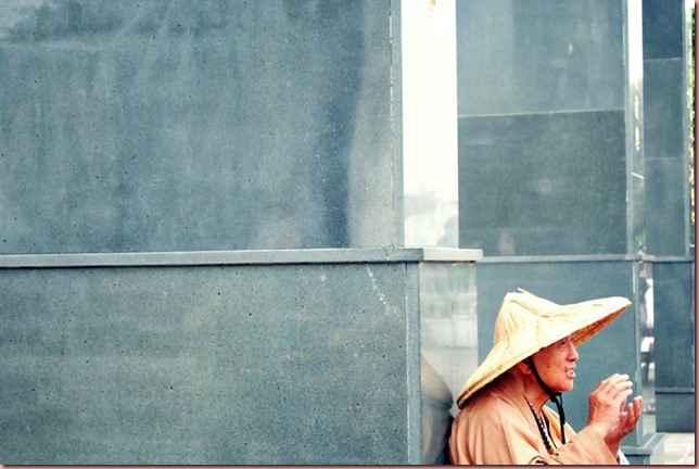 monk at wunwu