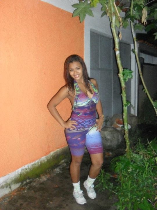 [linda%2520mulher%2520%252816%2529%255B2%255D.jpg]