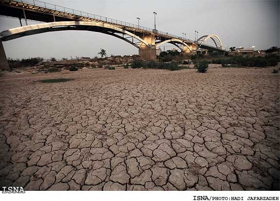[drought-Karun-River-Ahvaz-13.jpg]