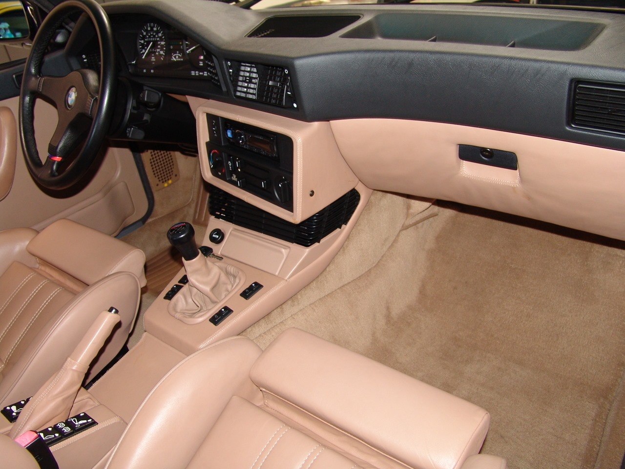 [1988-BMW-M5-Carscoop21%255B2%255D.jpg]