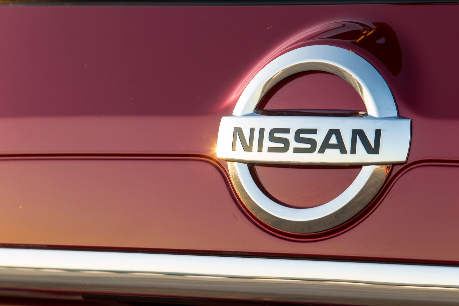 [2014-Nissan-Rogue-CUV-10%255B2%255D.jpg]