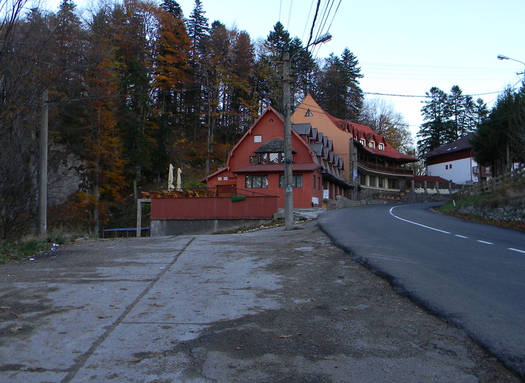 [DSCN95764.jpg]