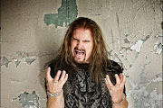 James LaBrie