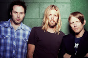 Taylor Hawkins & The Coattail Riders