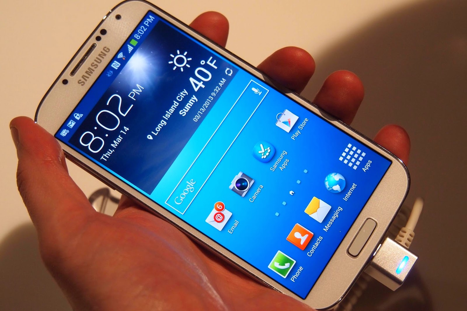 All About Smartphones: Samsung Galaxy S5 Price Unveiled