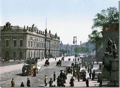 Das Zeughaus Unter den Linden 1900