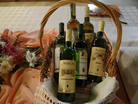 Basarabia - Drumul Vinului: Colectie vinuri Milestii Mici