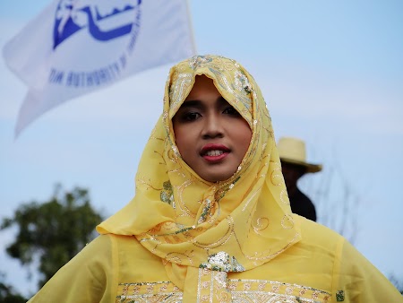 12. Fata musulmanca Asia.JPG