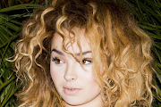 Ella Eyre
