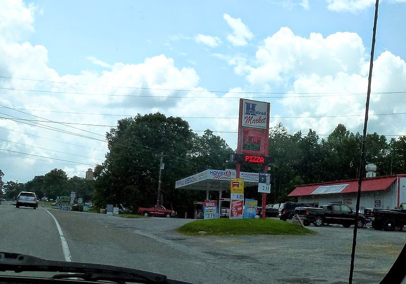 [04---Local-Quick-Market-for-Gas9.jpg]
