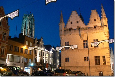 13世紀の市庁舎