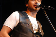 emre altuğ