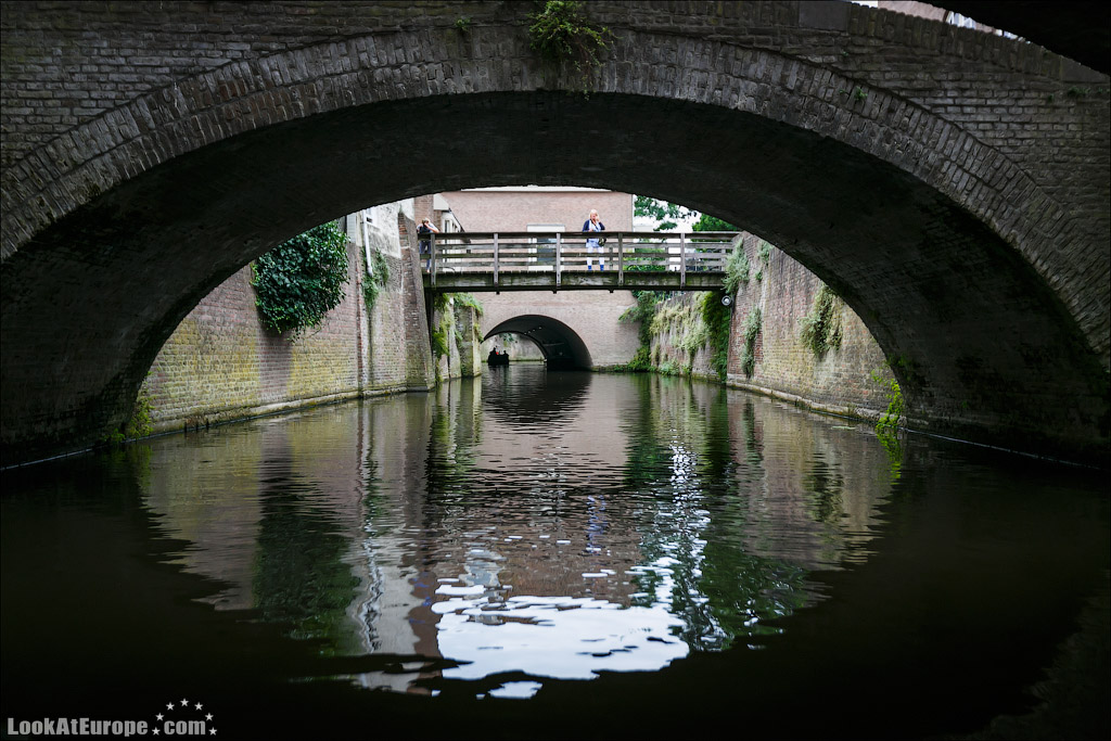 LookAtEurope.com - Фотогалоп по Европе. Чехия, Германия, Голландия.  Подземные каналы города Хертогенбош | Holland, Binnendieze in Hertogenbosch