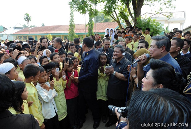 foto keseharian Presiden Indonesia Susilo Bambang Yudhoyono (33)
