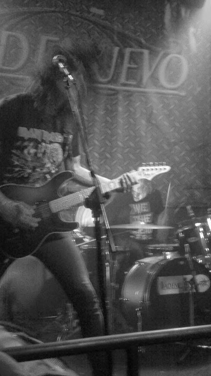 [64396_10201394513321956_1894147294_n%255B2%255D.jpg]