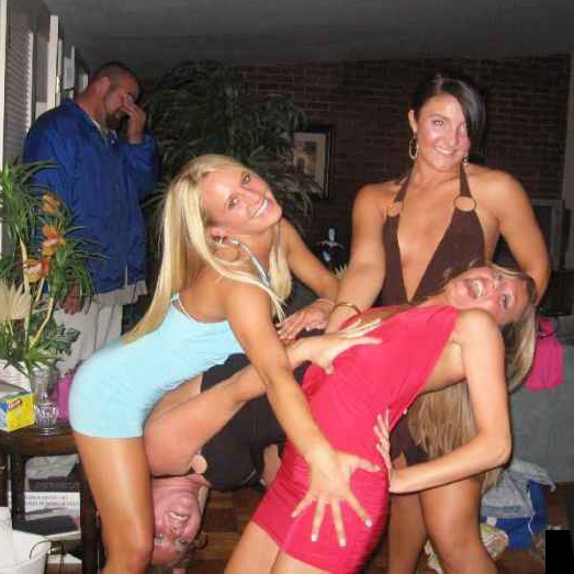 What an ass omg Hot girls licking assexclusive hotties licking