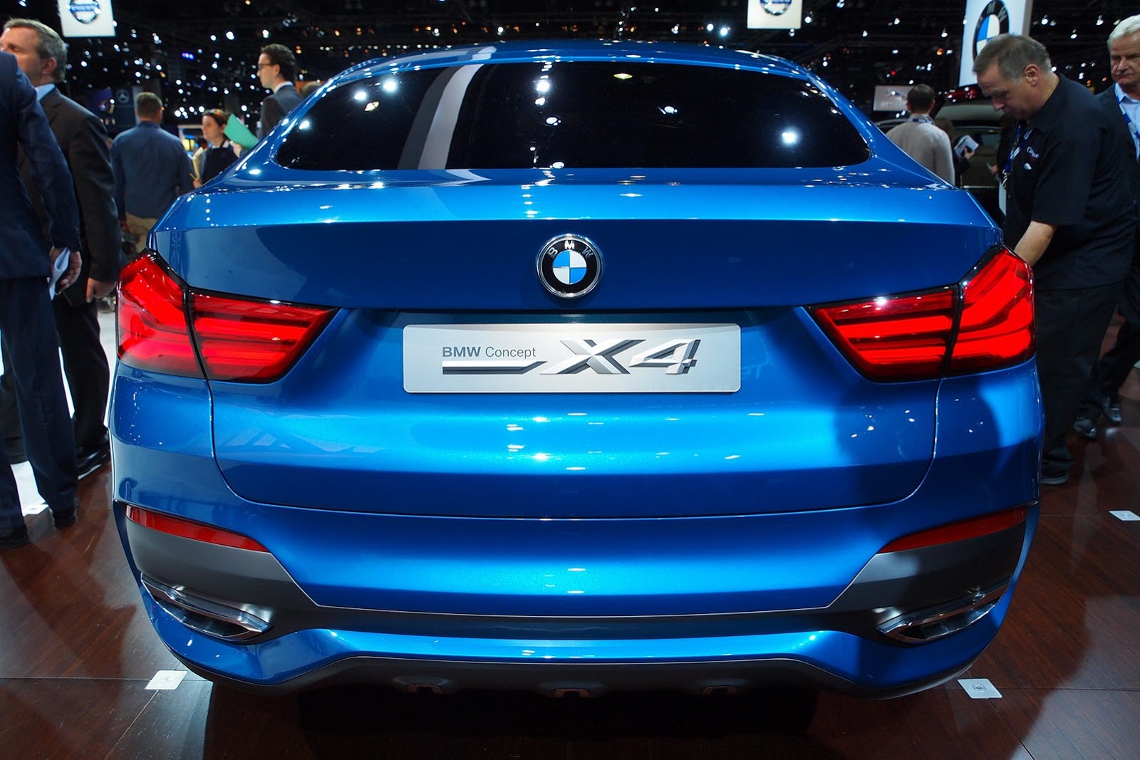 [2013-Los-Angeles-Auto-Show-43%255B2%255D.jpg]