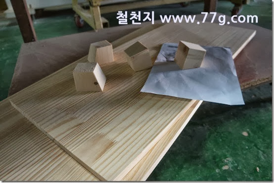77gDSC06378-20131021-181215[4]