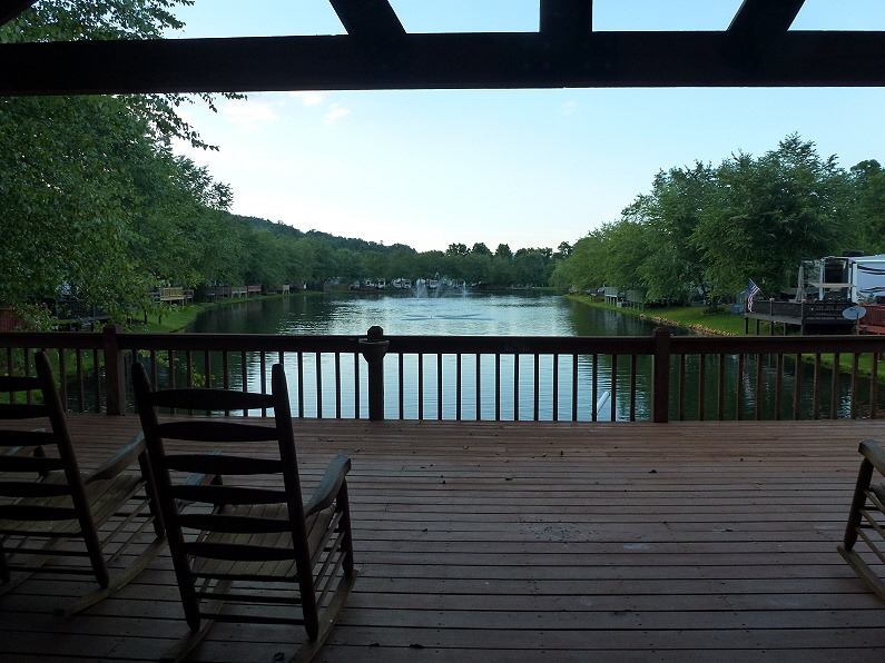 [07d3%2520-%2520Rivers%2520Edge%2520RV%2520Park%252C%2520View%2520of%2520Lake%2520from%2520Clubhouse%2520Deck%255B2%255D.jpg]