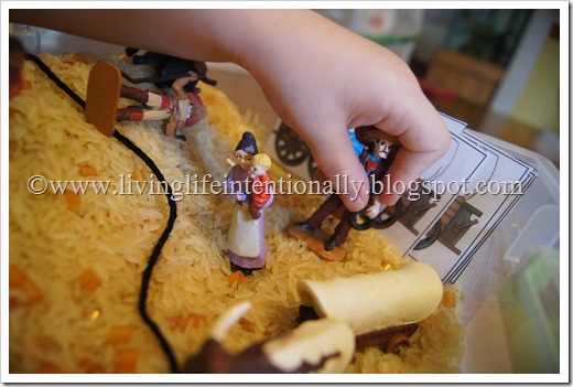 Westward Expansion Sensory Bin Westward Expansion Sensory Bin