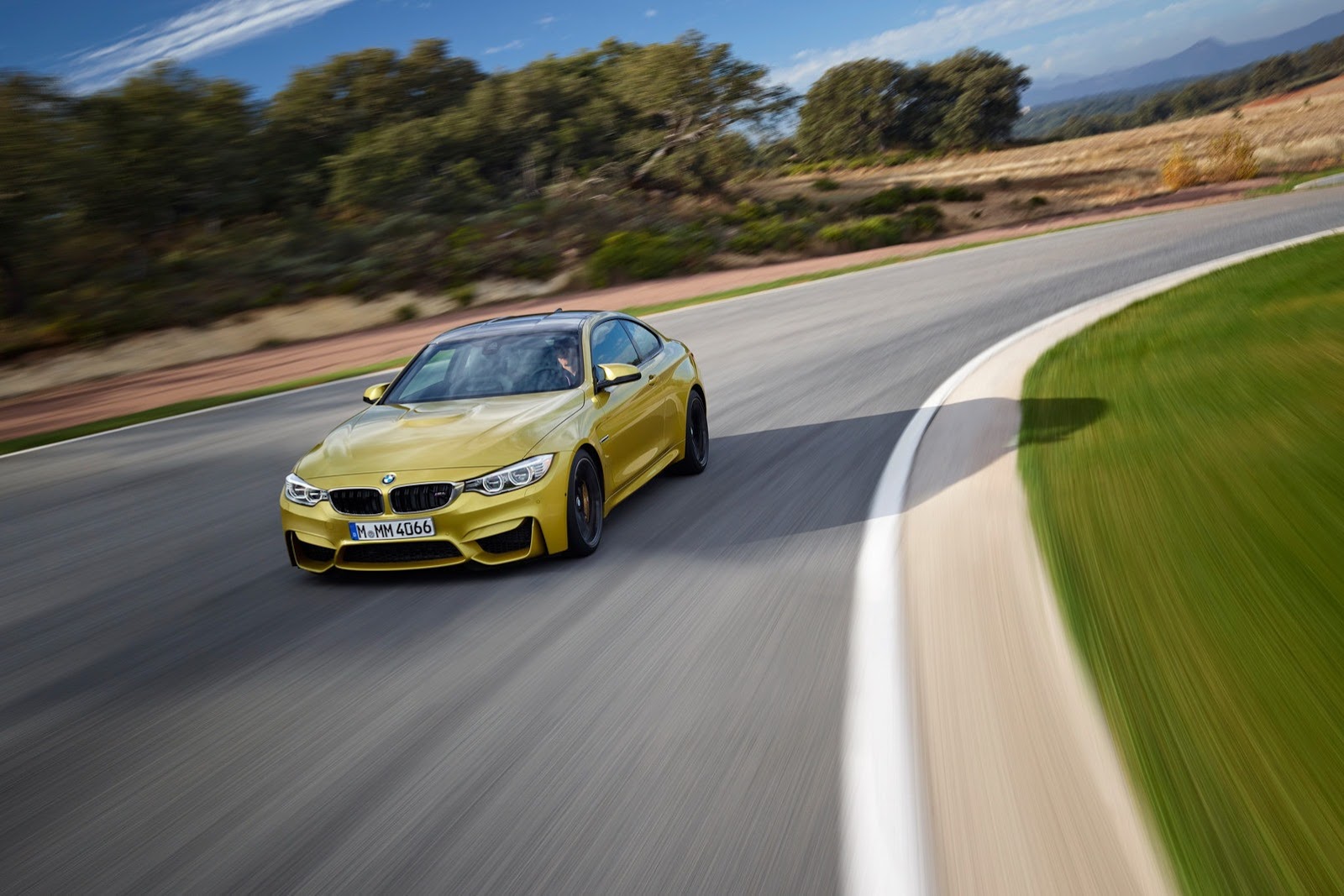 [New-BMW-M4-Coupe-25%255B2%255D.jpg]