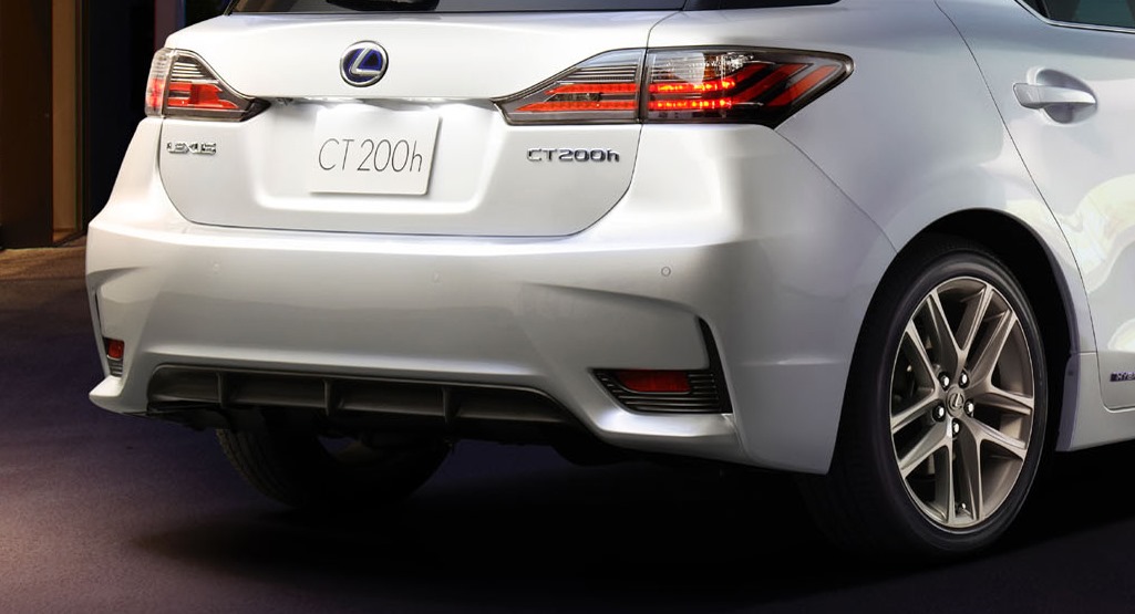 [2014-Lexus-CT200h-4%255B4%255D.jpg]