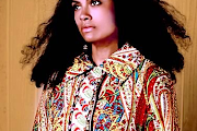 Amel Larrieux