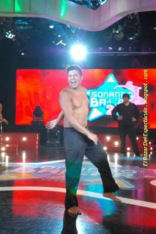 DESFILE MARIANO.jpg