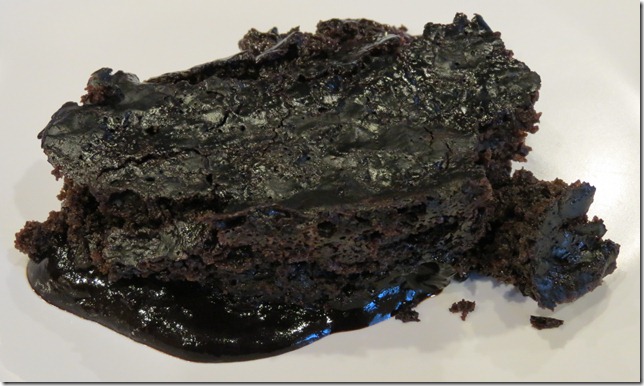 Molten Lava Chocolate Crockpot Cake 8-29-12 (SRC)