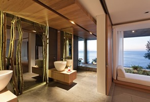 Casa De Wet 24 / SAOTA & OKHA decoracion-baño-de-lujo