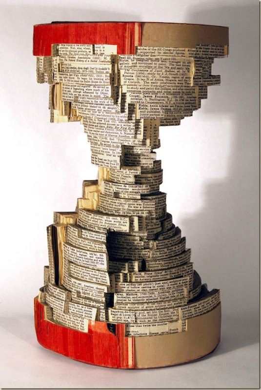 Brian Dettmer sculpteur de livres (3)