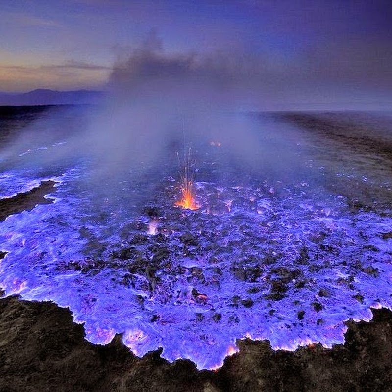 Kawah Ijen  The Volcano  That Spews Blue  Flames Amusing 
