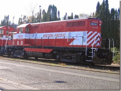 IMG_9322 Oregon Pacific GP7u #1810 in Milwaukie on November 7, 2007