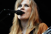 Ilse DeLange