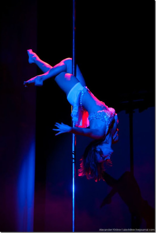 russian-pole-dancing-competition-23