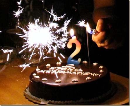 2_years_beeramatismoi_@_Local_Pub_Birthday_Cake_Candles
