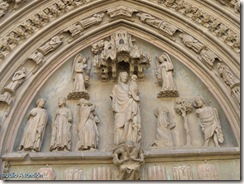 Tímpano del claustro de la catedral de Santa María - Huesca