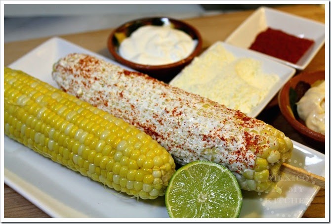 Mexican Corn on the Cob with lime juice