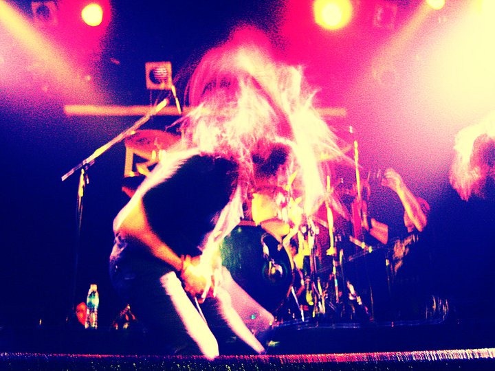 [262922_234271916618107_100001059019808_746302_7529820_n%255B2%255D.jpg]