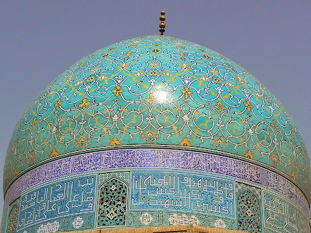 28. Faianta de Esfahan.JPG