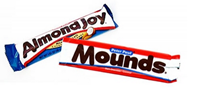 c0 A Almond Joy candy bar and a Mounds candy bar.