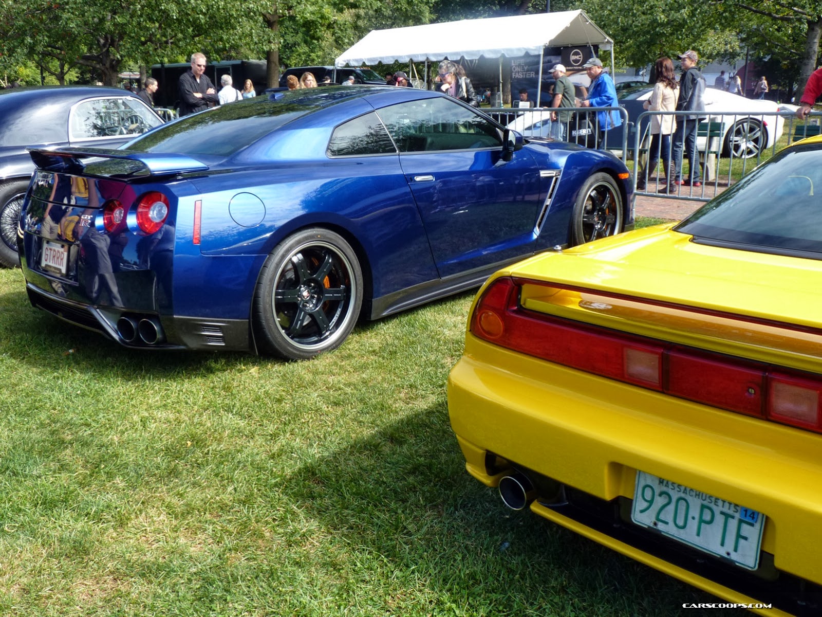 [Nissan-GT-R-Acura-NSX-Carscoops10%255B3%255D.jpg]